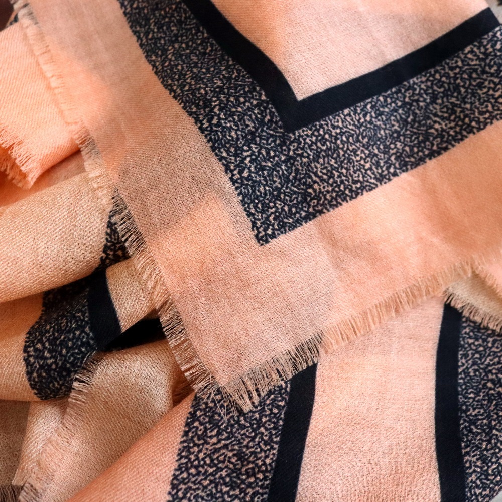 100%ウールスカーフ 女性用 冬用 暖かく厚手で柔らかな快 - Shawl Wrap Winter のレビューと価格